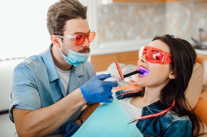 چه کسانی به دندانپزشکی زیبایی نیاز دارند
