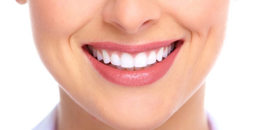 جایگزینی دندان های ایمپلنت چگونه است